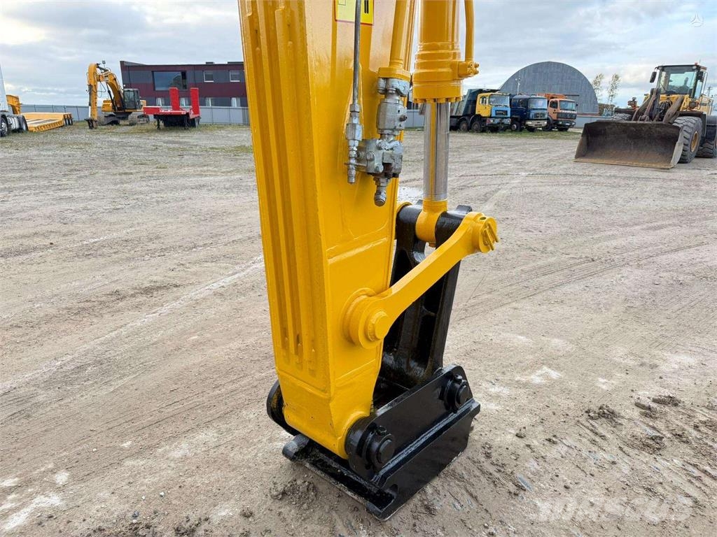 Komatsu PC 360 LC-10 حفارات زحافة