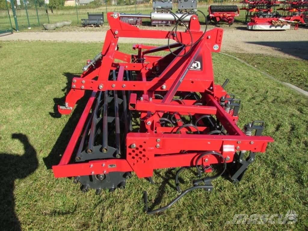 Kongskilde Kultivatoriai Vibro Compact Kultivatorer