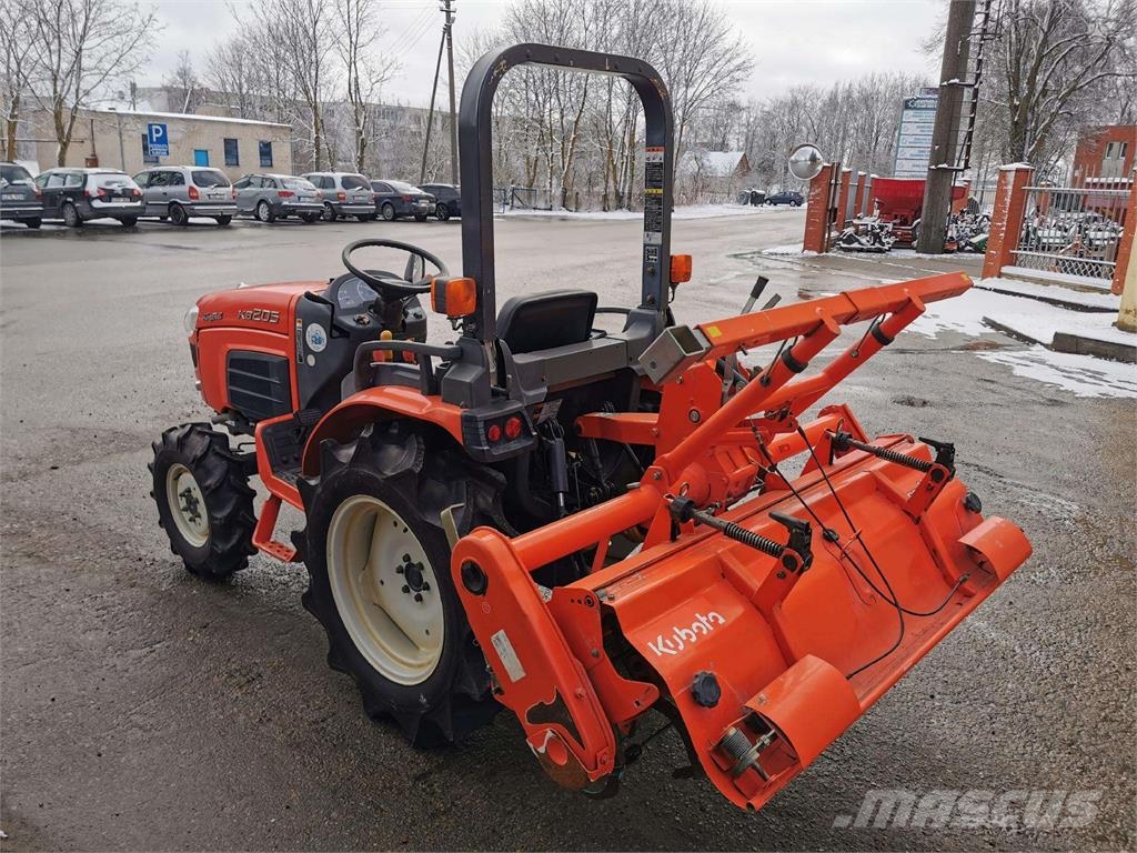 Kubota kb 205 Traktori
