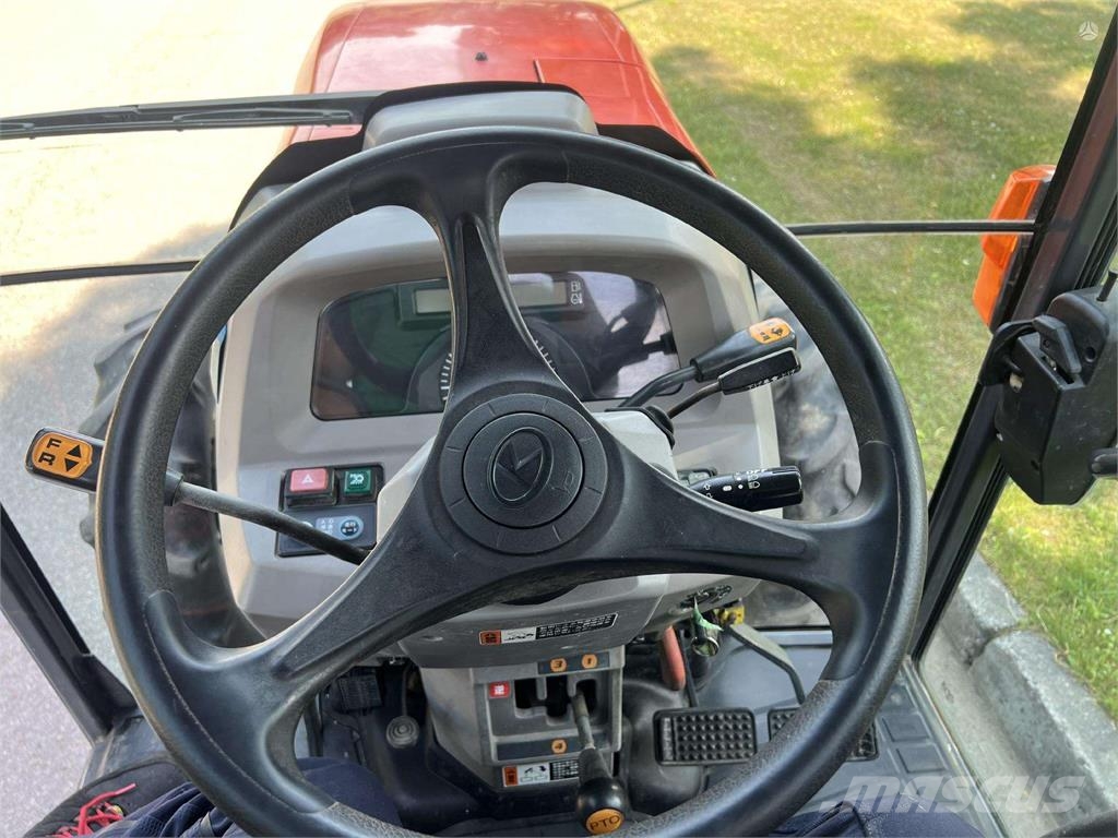 Kubota KL 385 Traktorer