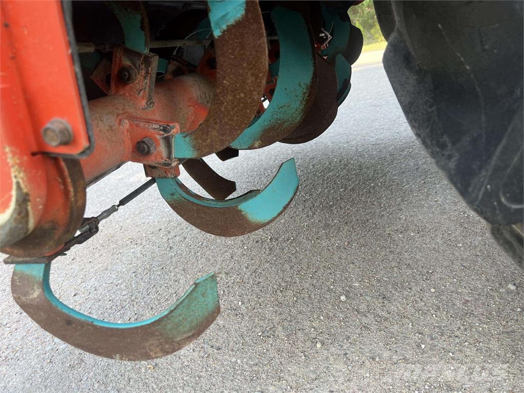 Kubota KL 385 Traktorer