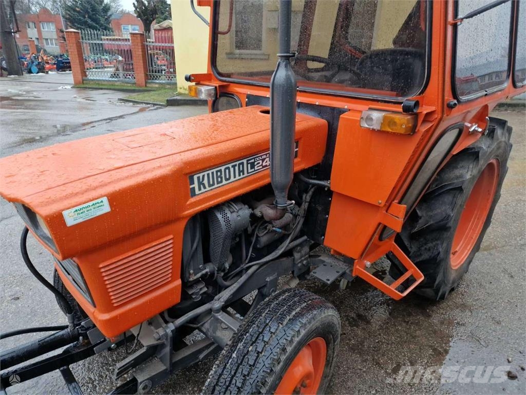 Kubota L245dt Traktorer
