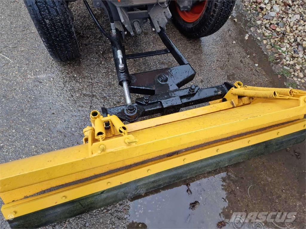 Kubota L245dt Traktorer