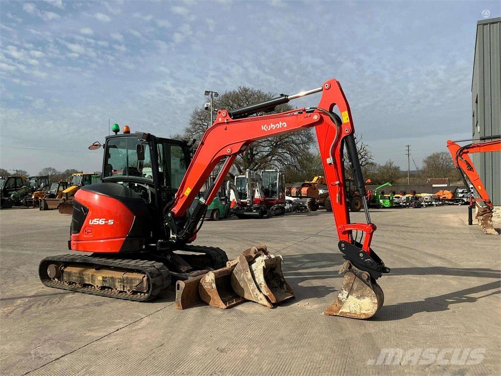 Kubota U56-5 Escavadeiras de esteiras