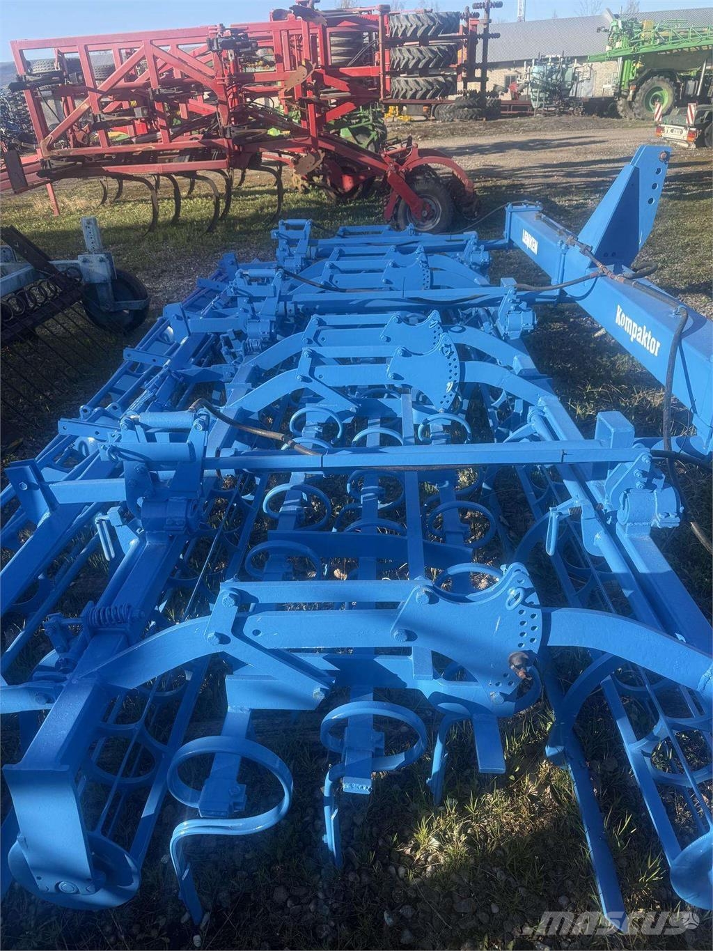 Lemken Kompaktor 하로우