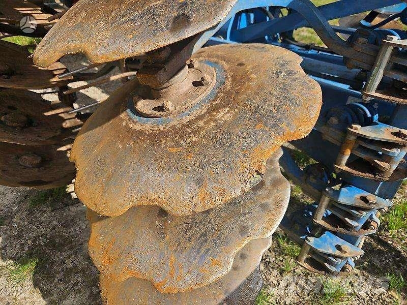 Lemken Rubin 9/500 Sunkiosios lauko akėčios