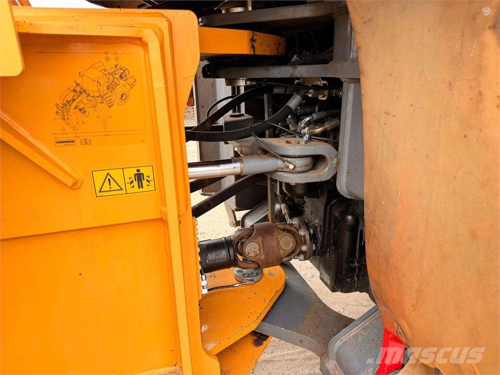 Liebherr L 566 , 5m3 quick coupler Kolesni nakladalci