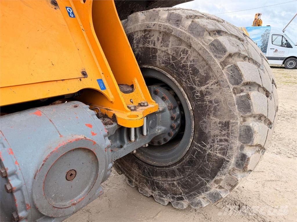Liebherr L 566 , 5m3 quick coupler Kolesni nakladalci