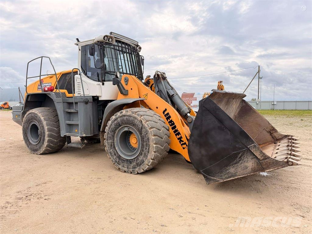 Liebherr L 566 , 5m3 quick coupler Kolesni nakladalci