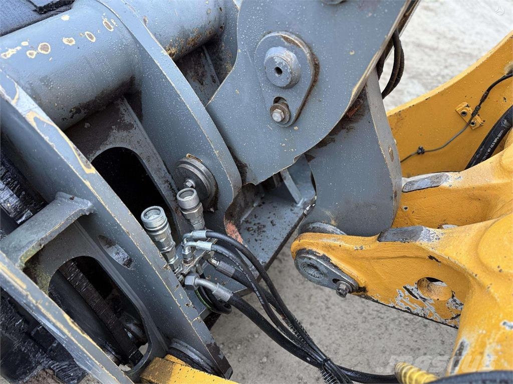 Liebherr L 566 , NR 2 quick coupler Radlader