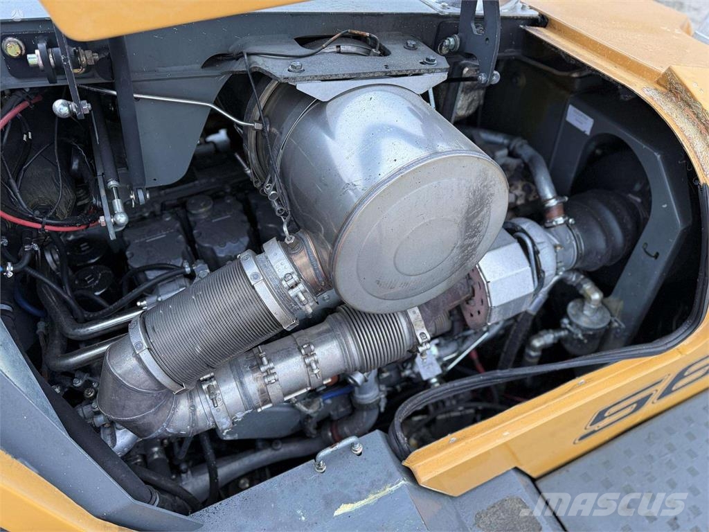 Liebherr L 566 , NR 2 quick coupler Radlader