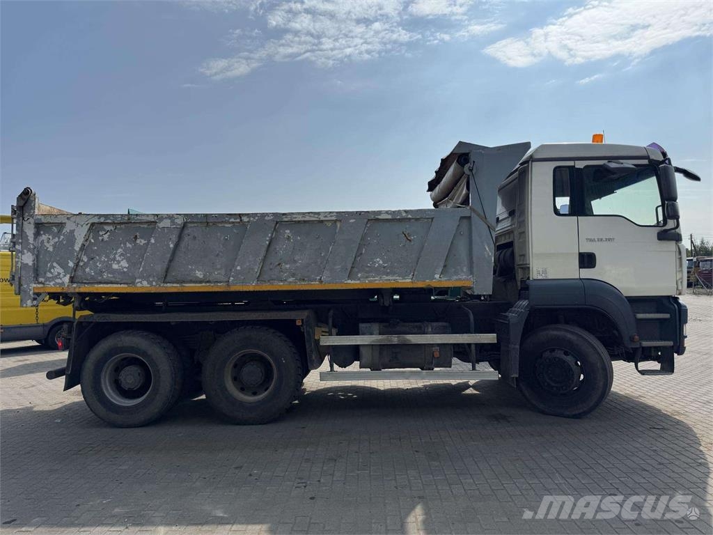 MAN TGA 33.350 6x4 Camiones bañeras basculantes o volquetes