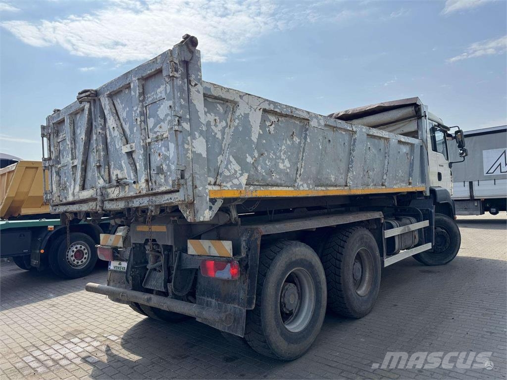 MAN TGA 33.350 6x4 Camiones bañeras basculantes o volquetes
