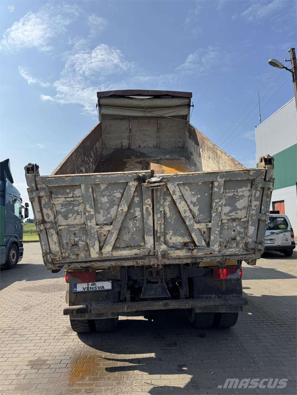 MAN TGA 33.350 6x4 Camiones bañeras basculantes o volquetes