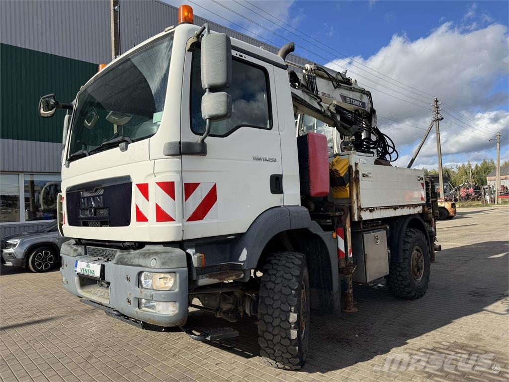 MAN TGM 13.250 4x4 + Terex 95.2HDS Kranbil
