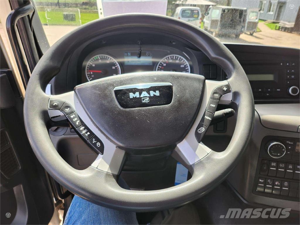 MAN TGS 26.320 6x2-4 + Hyvalift + HMF 1643-Z2 شاحنات قلابة