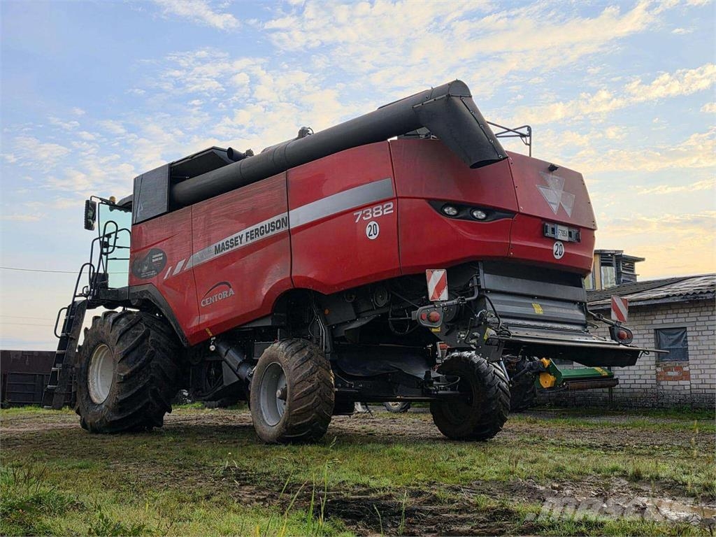 Massey Ferguson 7382 Centora Derliaus nuėmimo kombainai