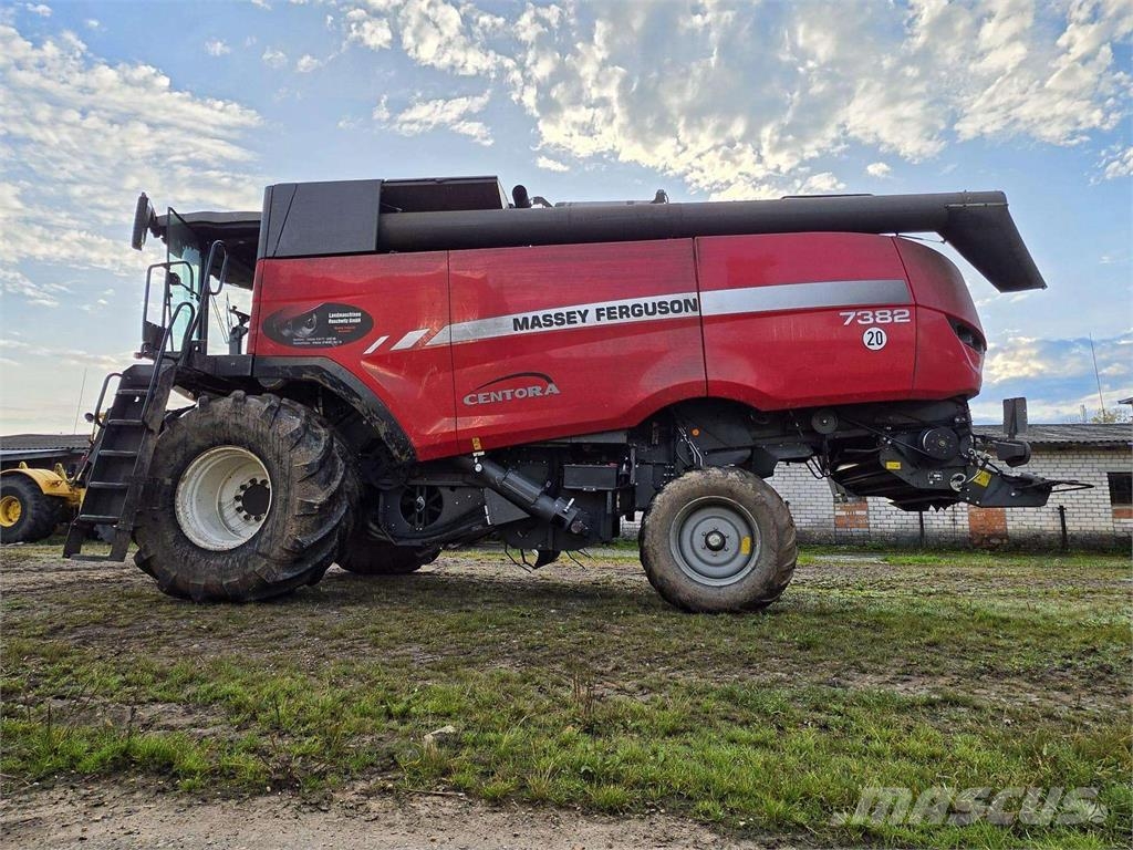 Massey Ferguson 7382 Centora Derliaus nuėmimo kombainai
