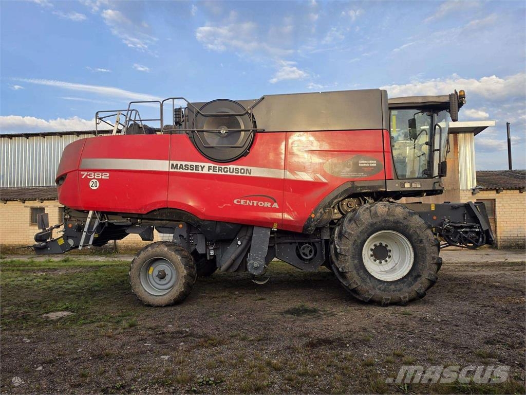 Massey Ferguson 7382 Centora Derliaus nuėmimo kombainai