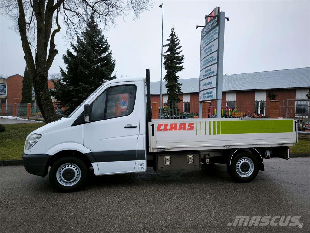 Mercedes-Benz Auto