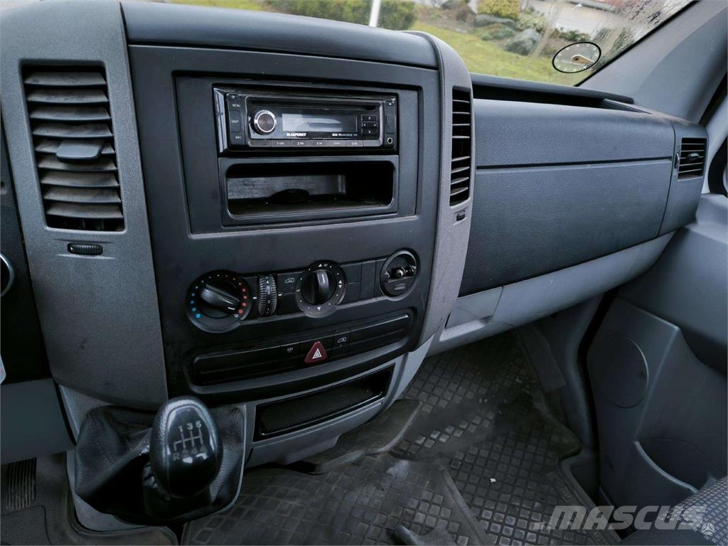 Mercedes-Benz Auto