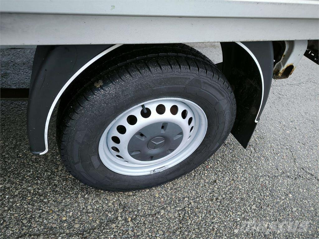 Mercedes-Benz Auto