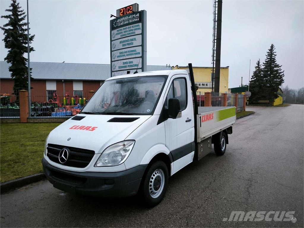 Mercedes-Benz Auto