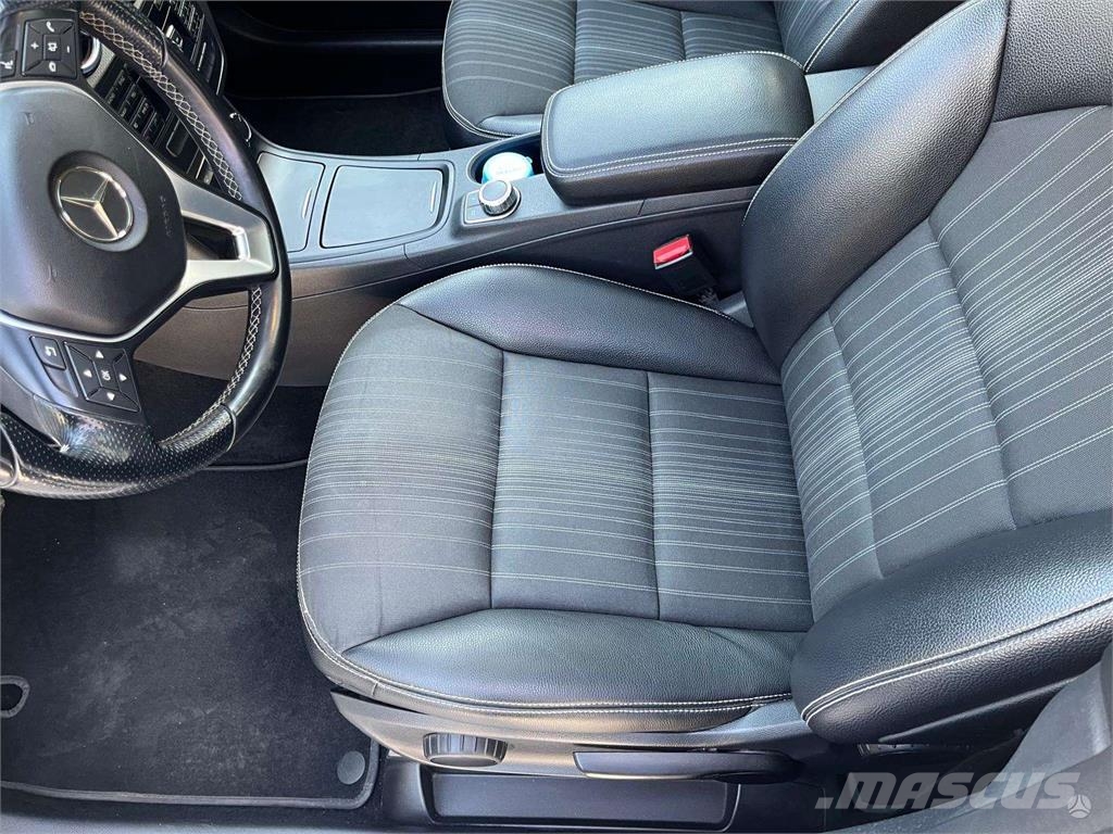 Mercedes-Benz  Automašīnas