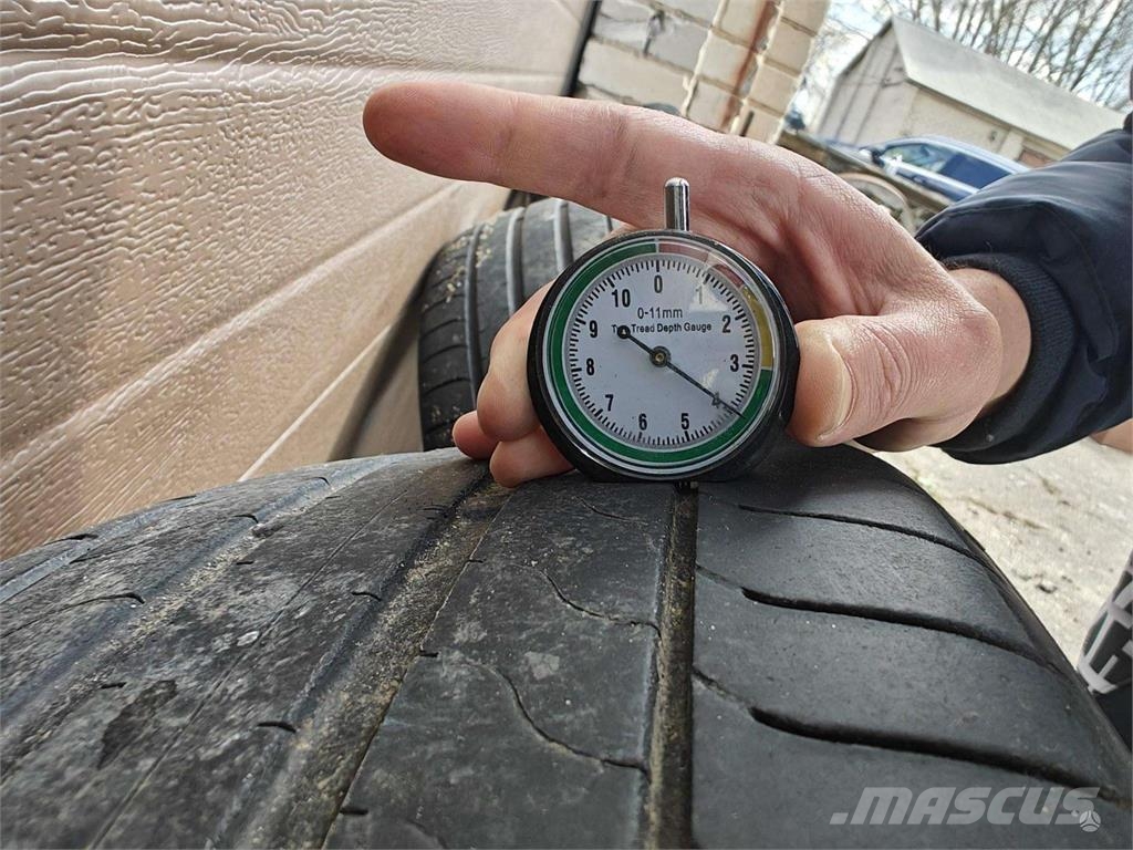 Mercedes-Benz Amg Riepas, riteņi un diski