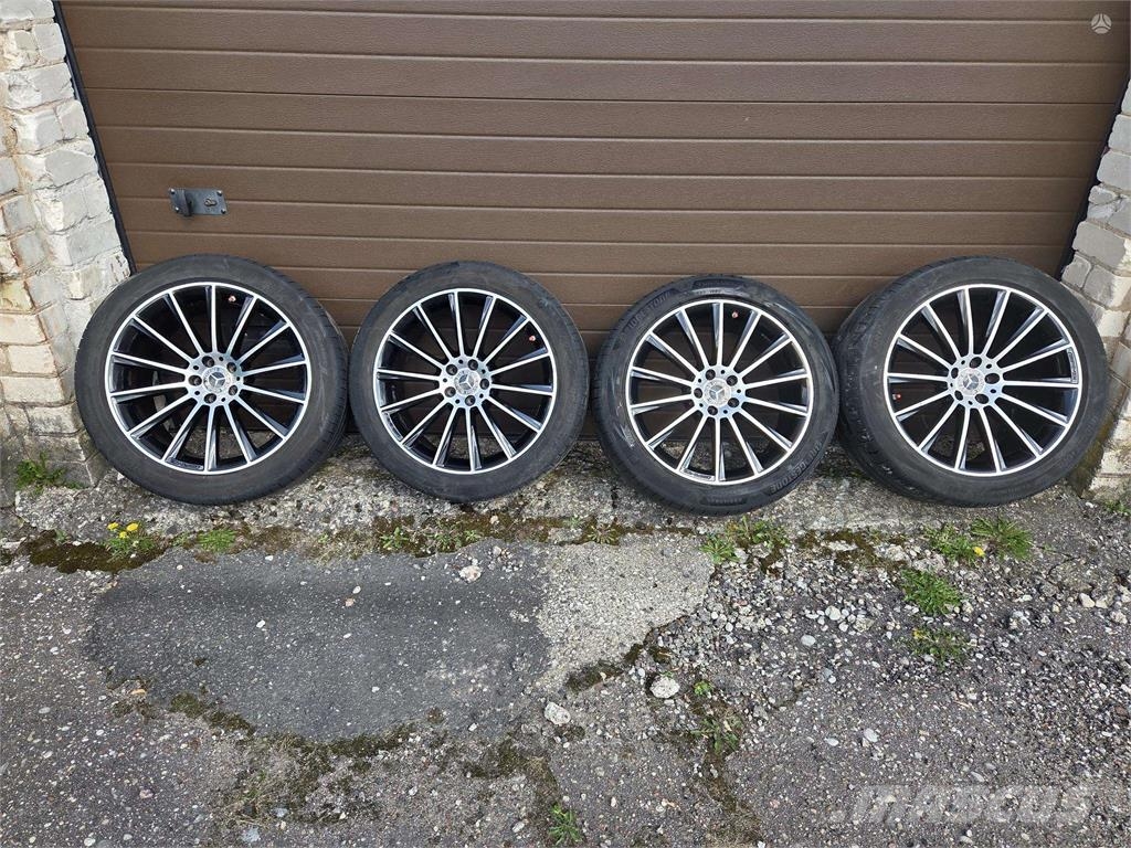 Mercedes-Benz Amg skirtingu plociu Pneus, rodas e aros