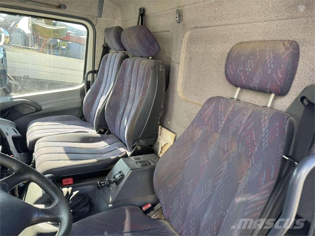 Mercedes-Benz Atego 1223 4x2 새시 운전실 트럭