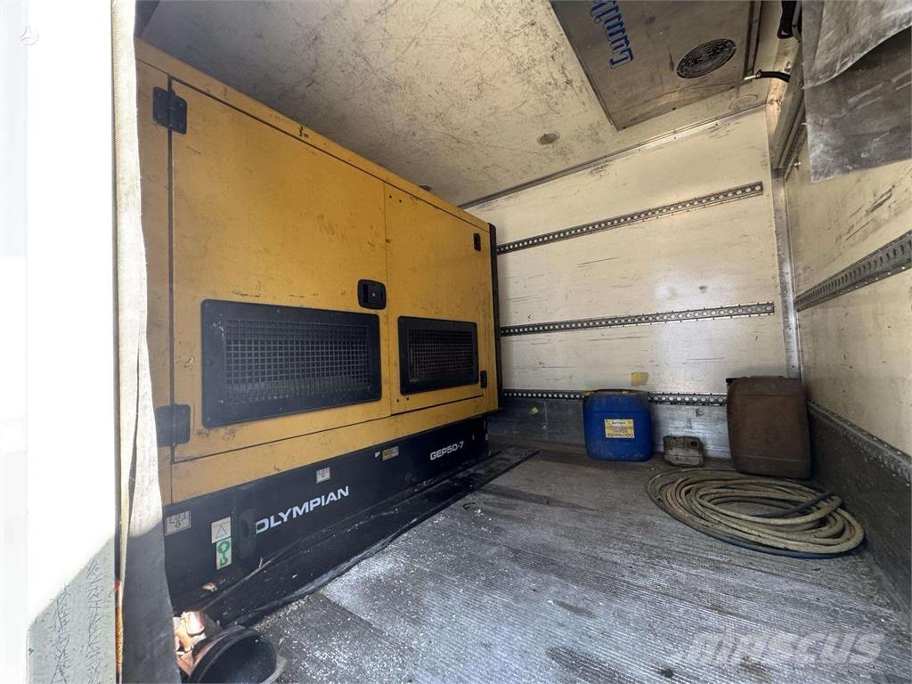 Mercedes-Benz Atego 1224 ŠILTINIMO POLIURETANO PUTOMIS ĮRANGA شاحنات بدرجة حرارة قابلة للضبط
