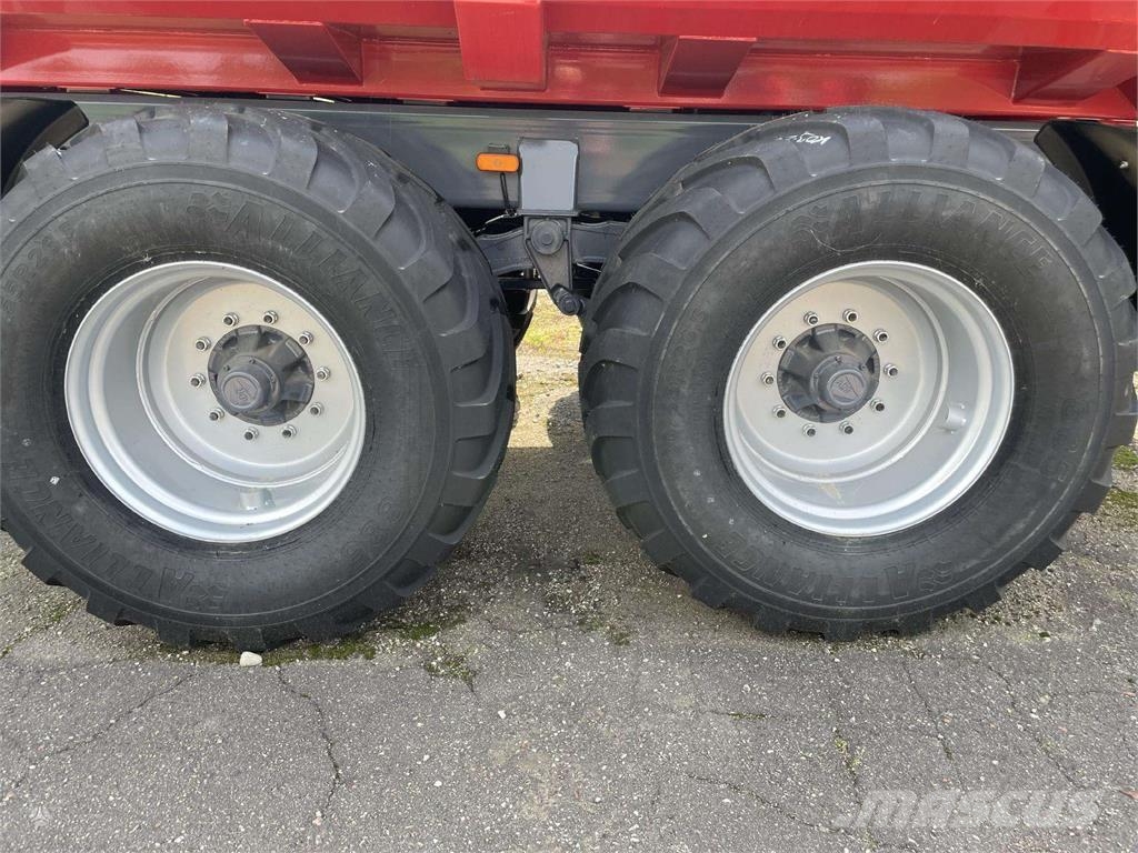 Metal-Fach T935/1 EU sertifikatas Andre Landbrukshengere