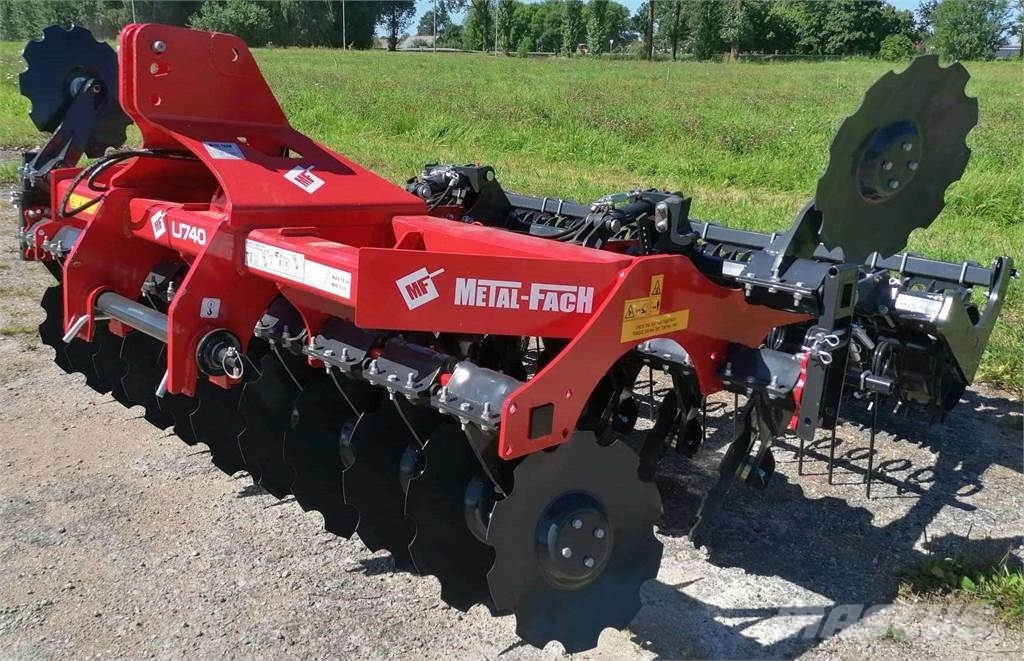 Metal-Fach U 740 Cultivatoren