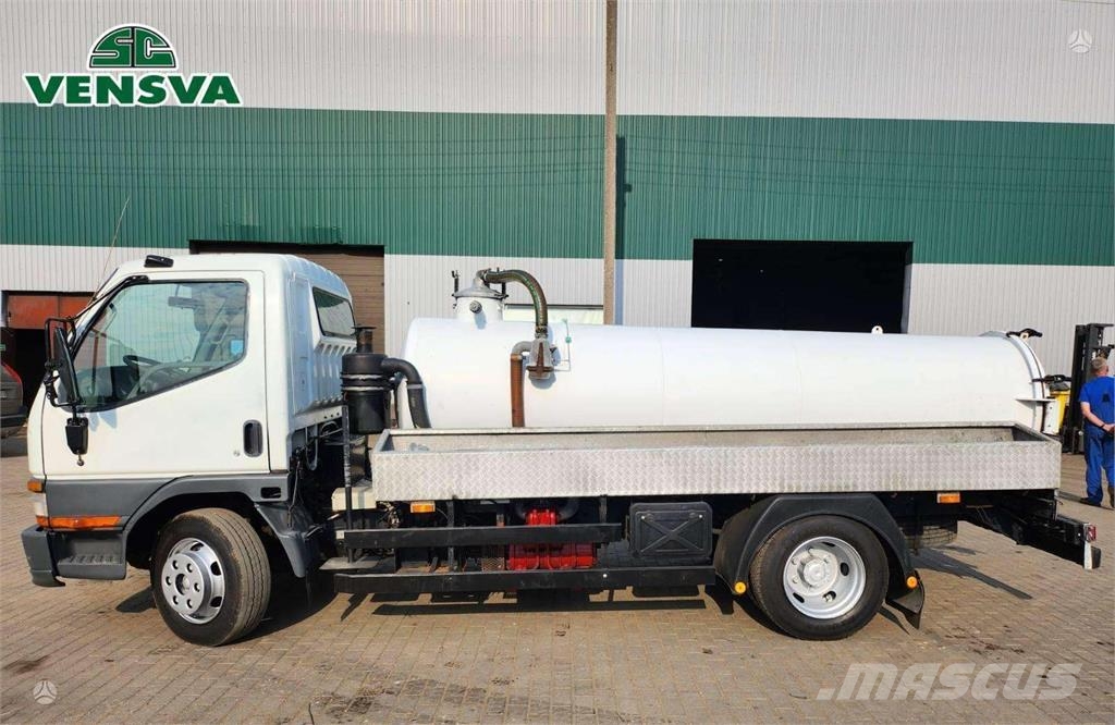 Mitsubishi Canter Slamsugningsbil