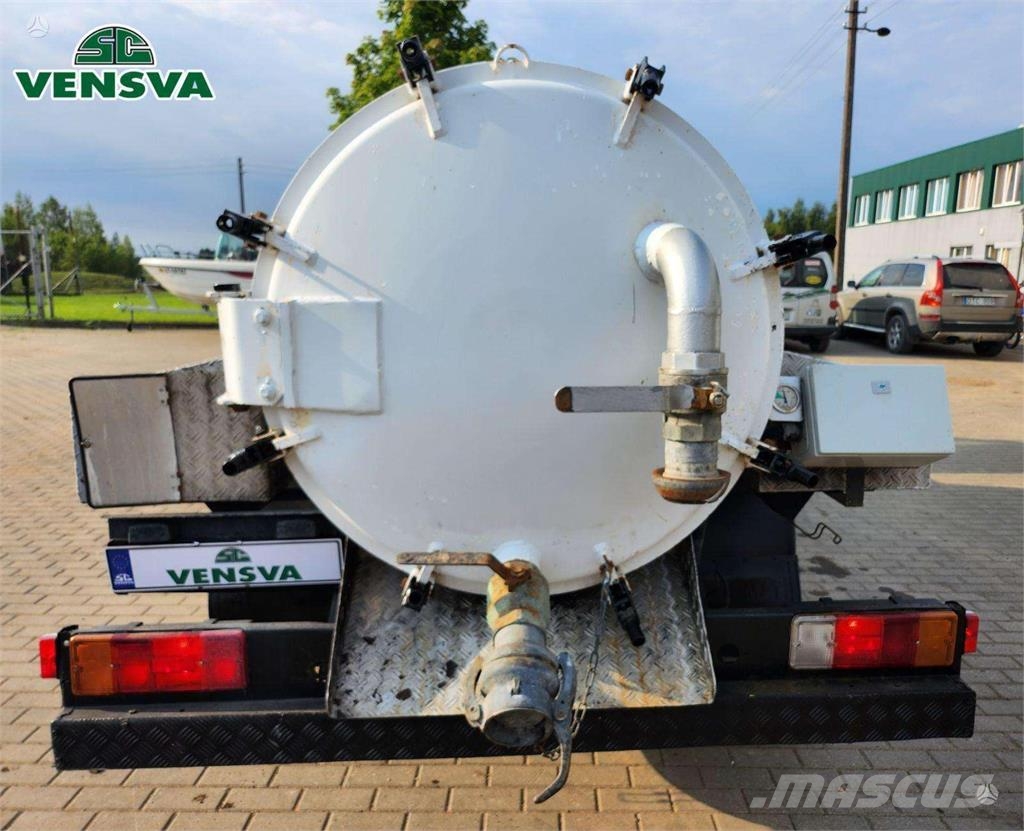 Mitsubishi Canter Slamsugningsbil