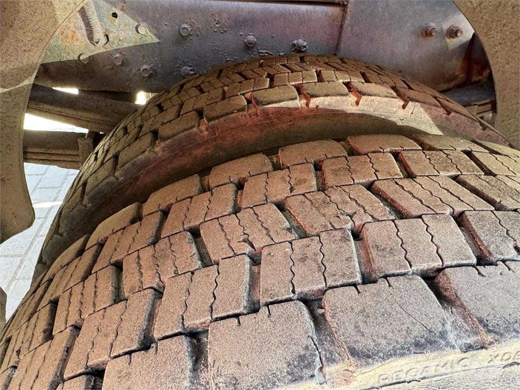 Mitsubishi Canter FE 85 3m3 Slamsugningsbil