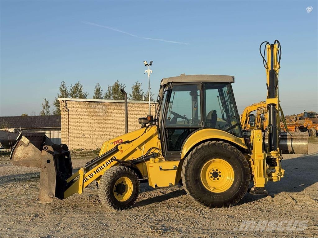 New Holland B 110-4PT , 2 quick couplers Ekskavatoriniai krautuvai