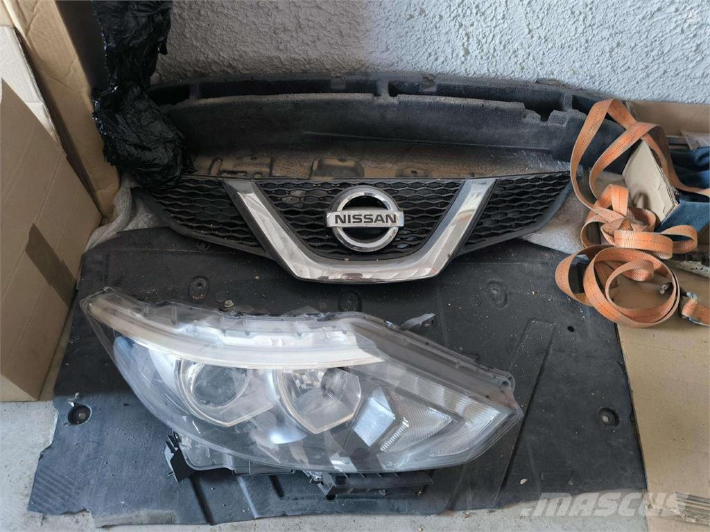 Nissan  Avtomobili