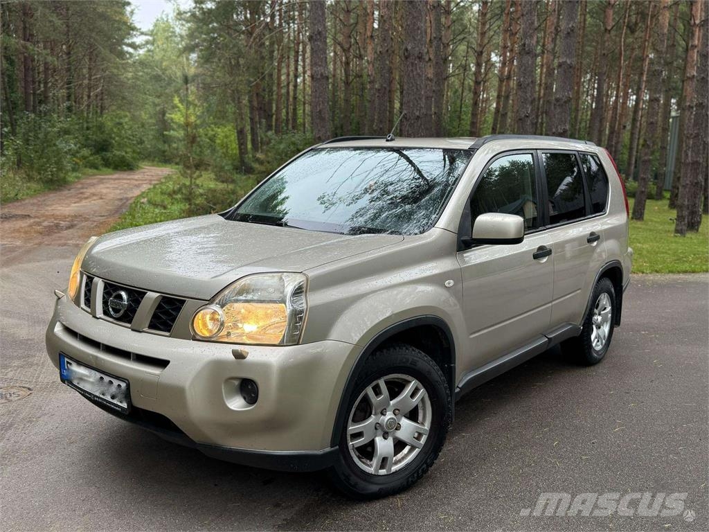 Nissan  Carros Ligeiros