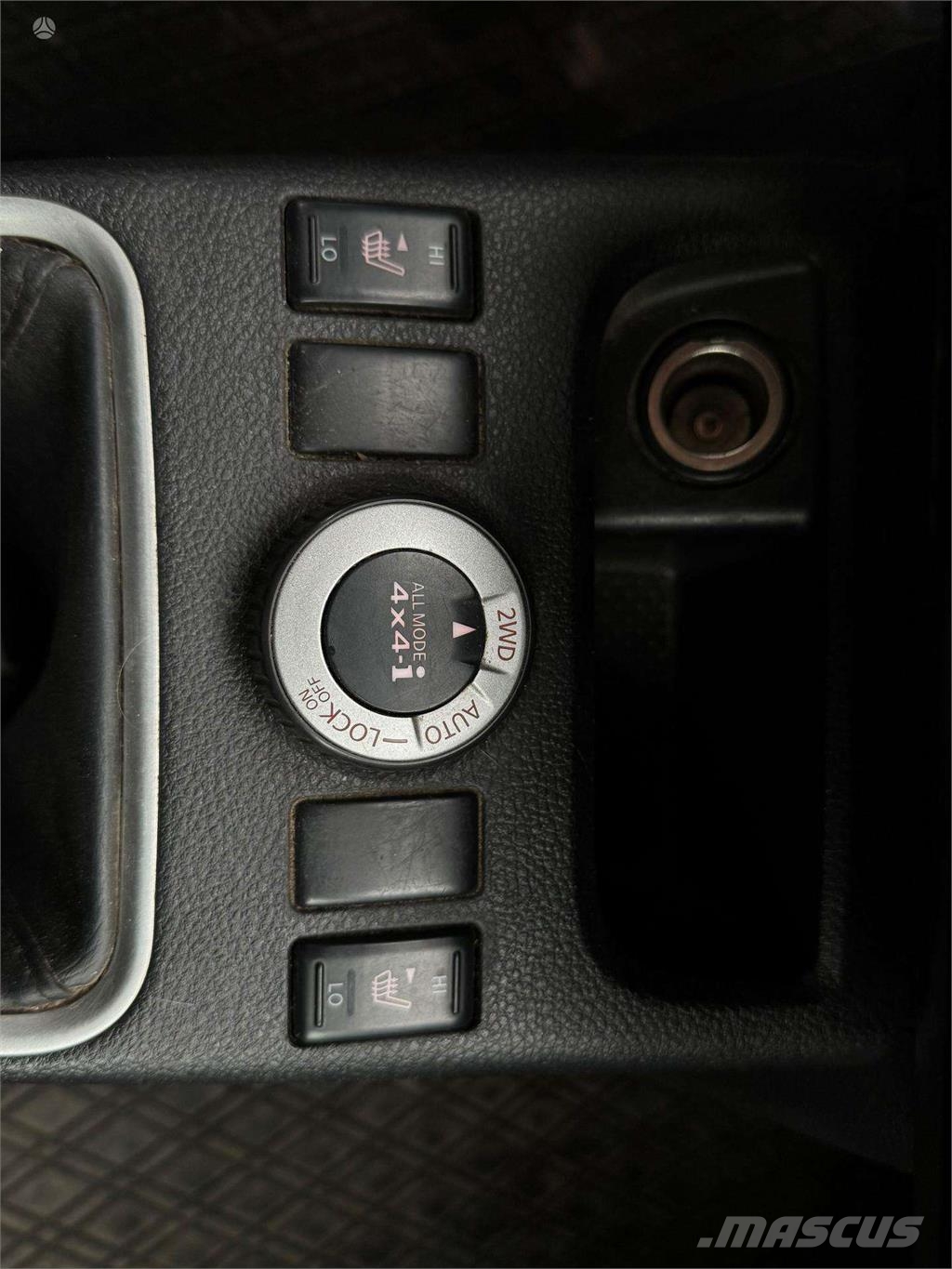 Nissan  Carros Ligeiros