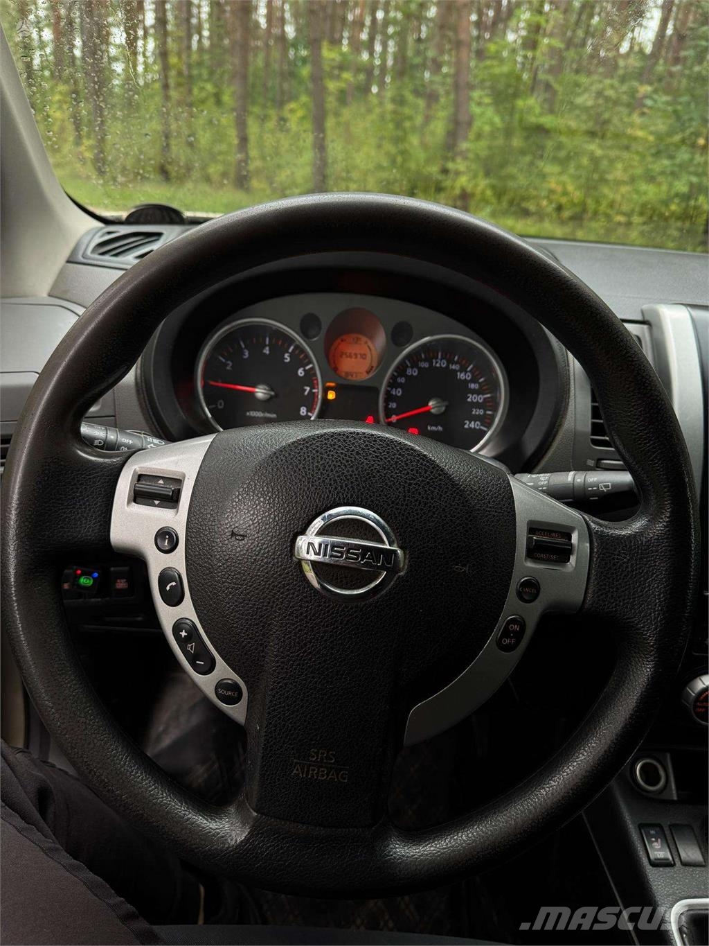 Nissan  Carros Ligeiros