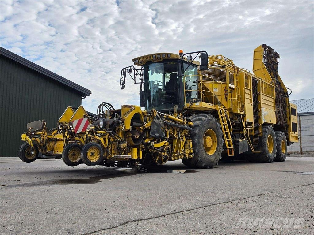 Ropa EURO TIGER V4 Зернозбиральні комбайни