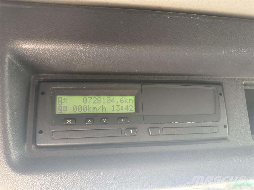 Scania P230 Шасі з кабіною