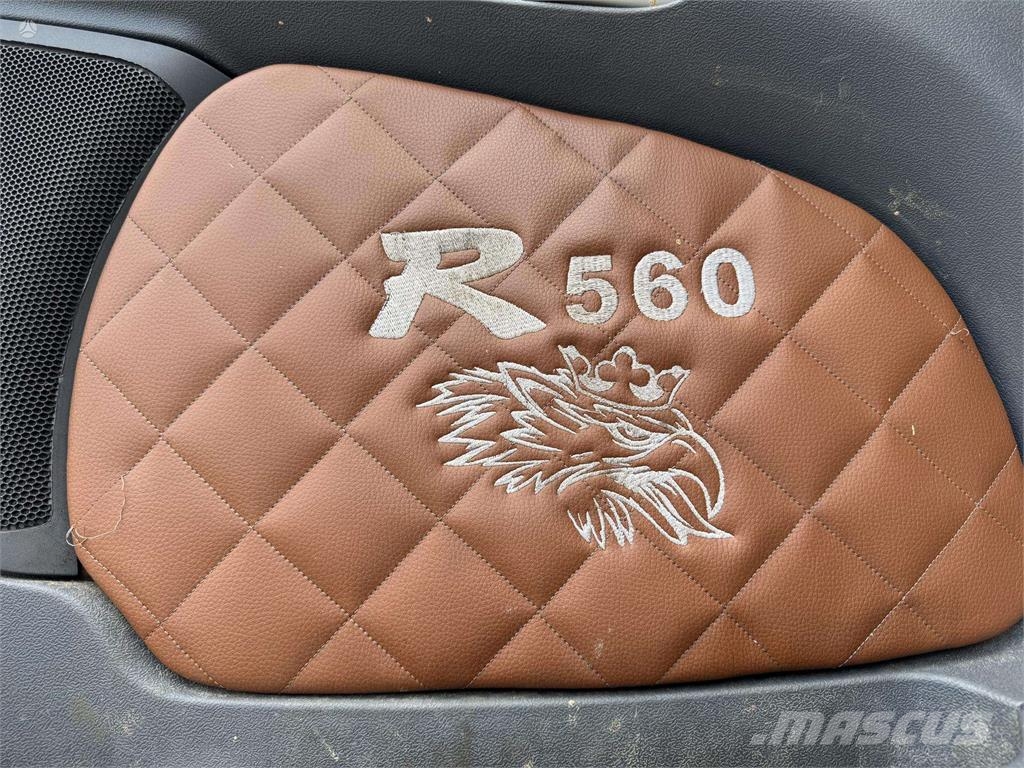 Scania R560 6x4 Camiones con chasís y cabina