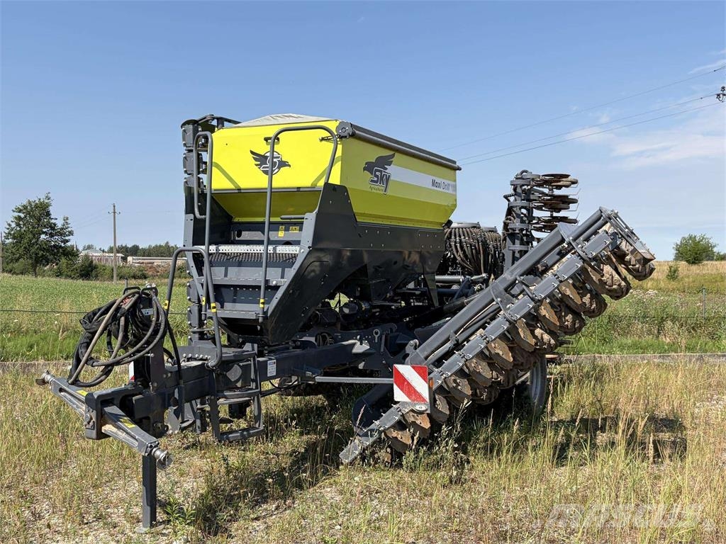 SKY MaxiDrill W 6020 Fertisem Mechanické sejačky