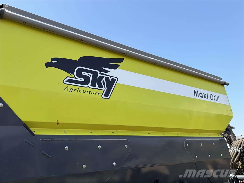 SKY MaxiDrill W 6020 Fertisem Mechanické sejačky