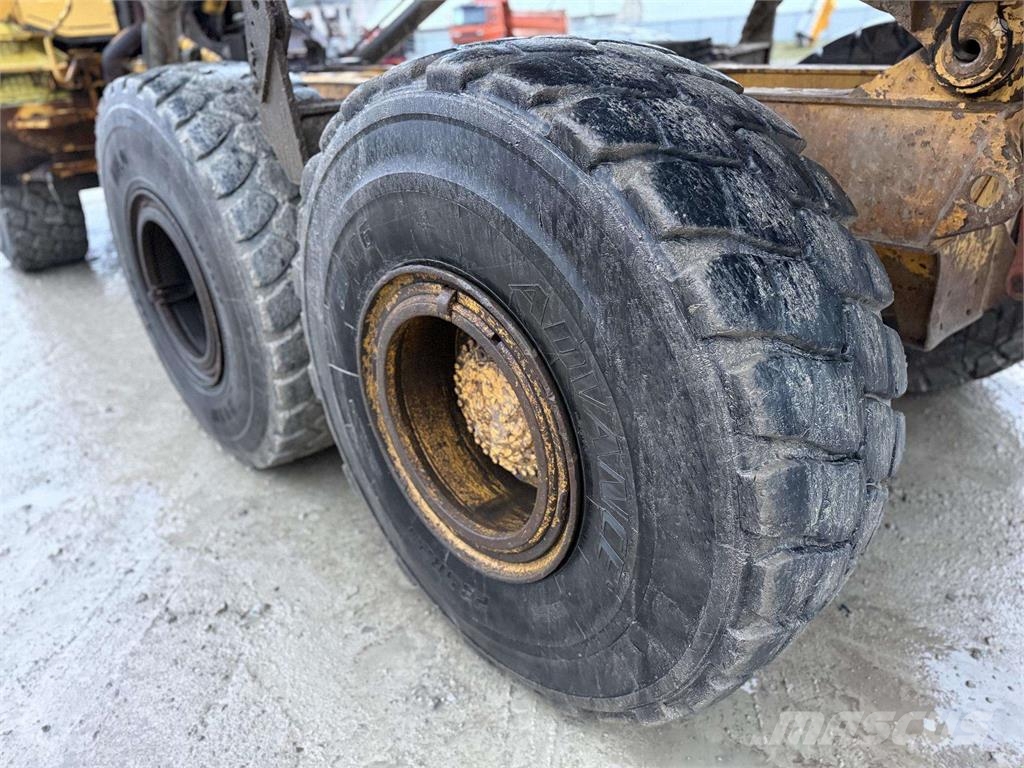 Volvo A25D Artikulētie pašizgāzēji