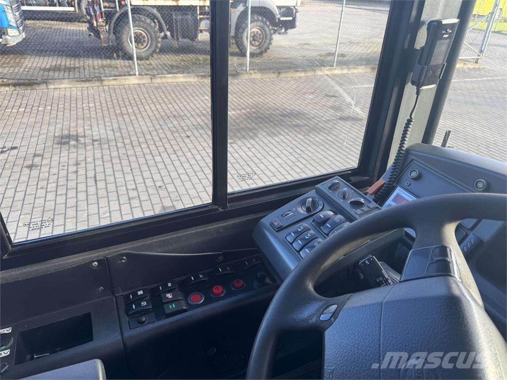 Volvo B7R 8700LE Міжміські автобуси