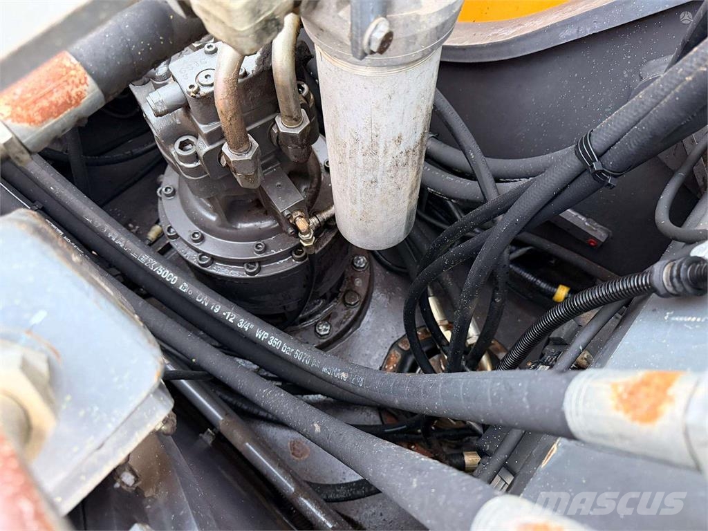 Volvo EC 210 BLC Pásové rýpadlá